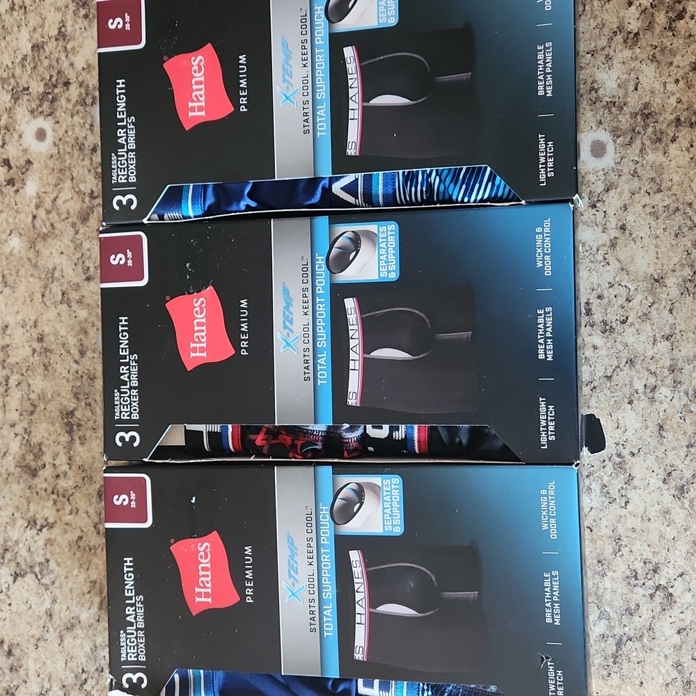 Hanes Premium Tagless Boxer Briefs 3 packs of 3 (9 total) NIB Men Small 28-30"